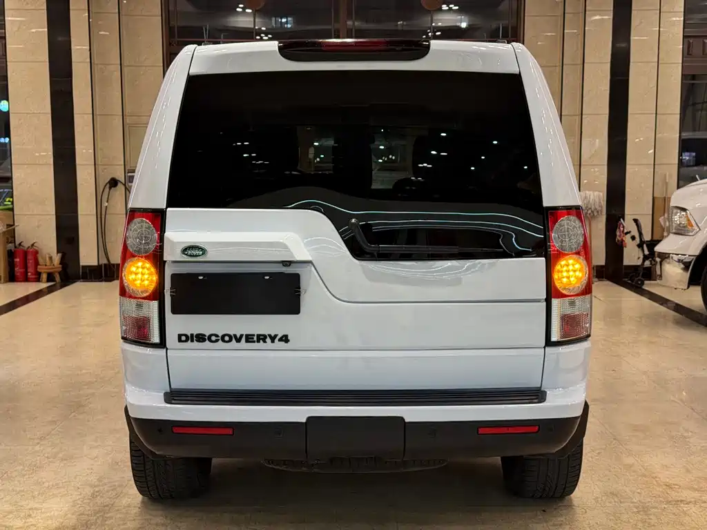 Land Rover Discovery 2012 — фото 5