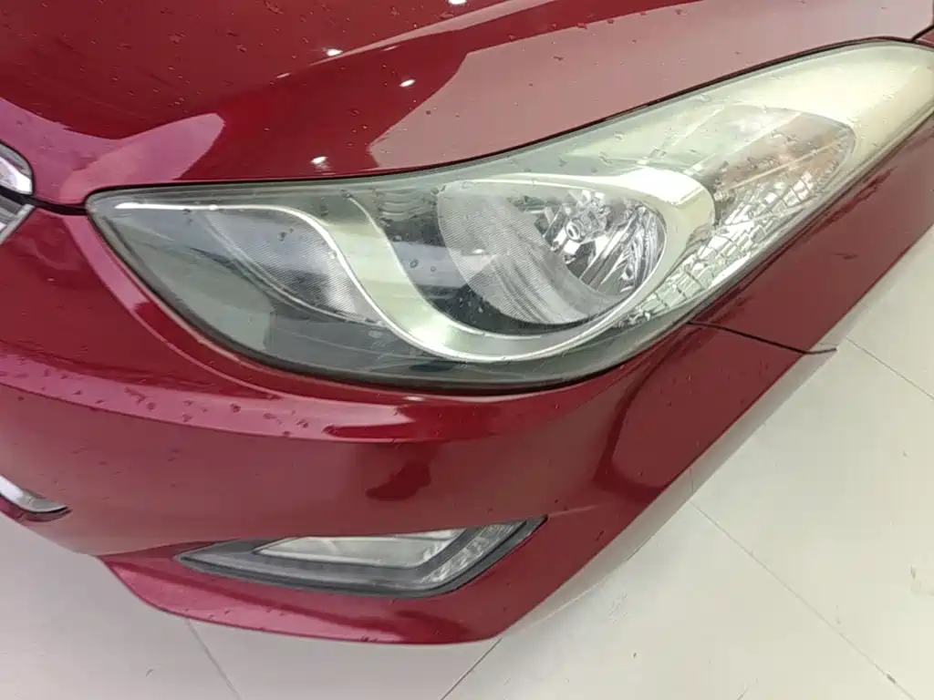 Hyundai Elantra Langdong 2015 — фото 24