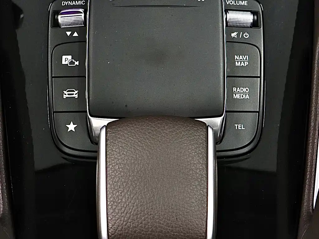 Mercedes-Benz GLS 2023 — фото 21