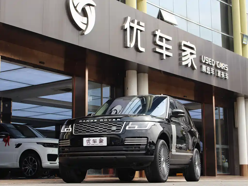 Land Rover Range Rover 2019 — фото 1