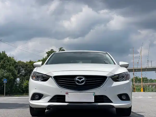Mazda Atenza 2014