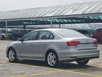 Volkswagen Sagitar 2019
