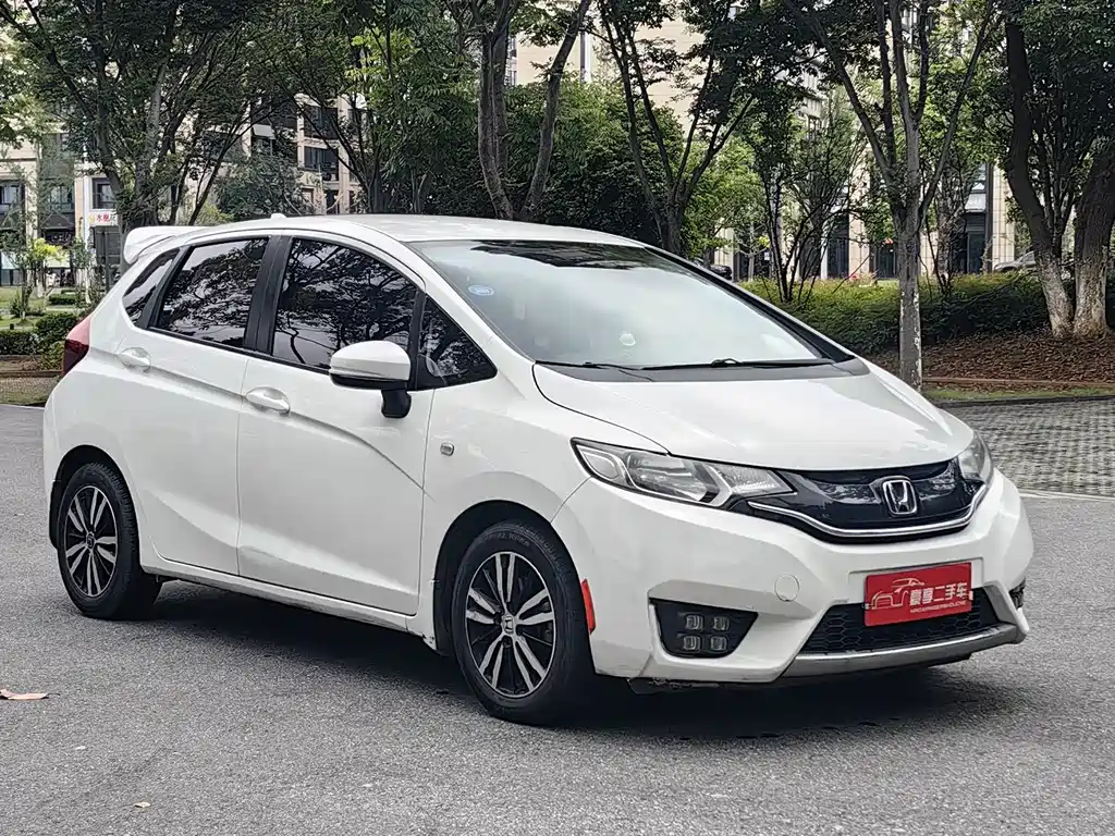 Honda Fit 2017 — фото 3