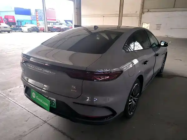 BYD Han 2025