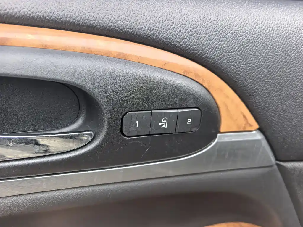 Buick Enclave 2013 — фото 16
