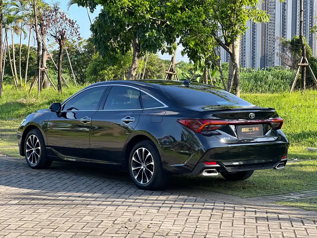 Toyota Avalon 2023