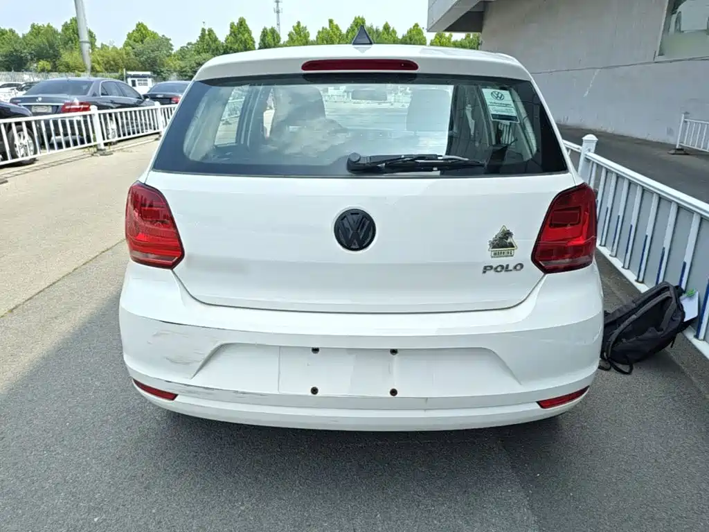 Volkswagen Polo 2016 — фото 6