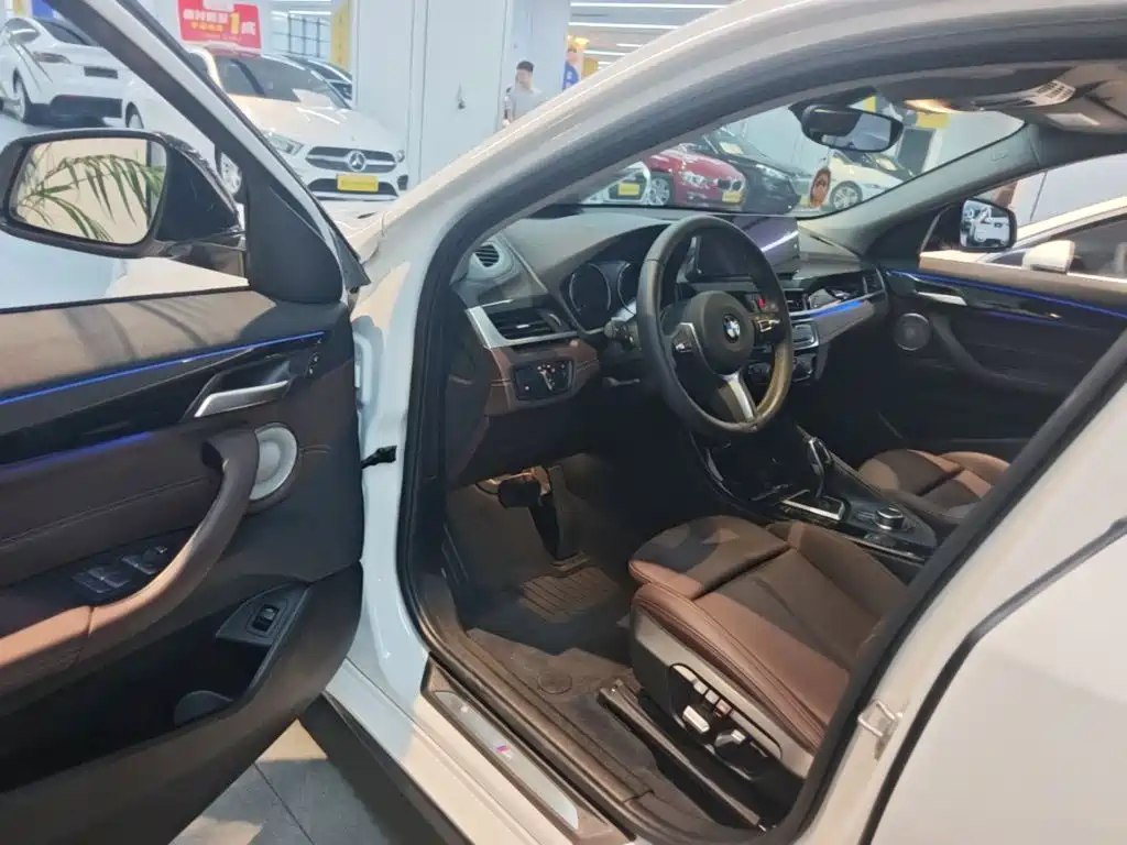 BMW X2 2023 — фото 16