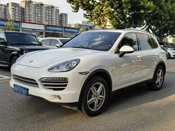 Porsche Cayenne 2014