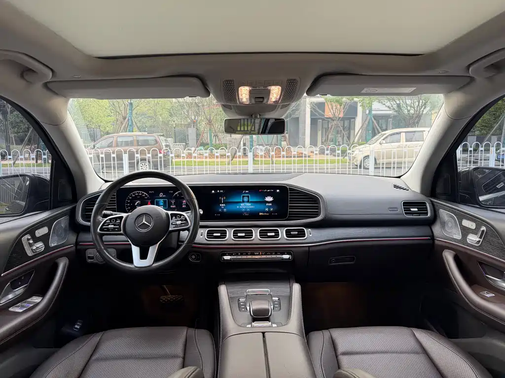 Mercedes-Benz GLE 2020 — фото 11