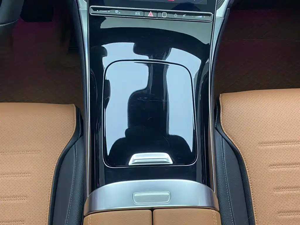 Mercedes-Benz GLC 2025 — фото 22