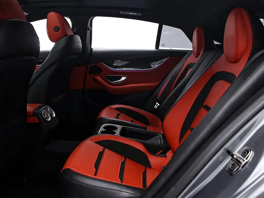 Mercedes-Benz AMG GT 2019 — фото 14