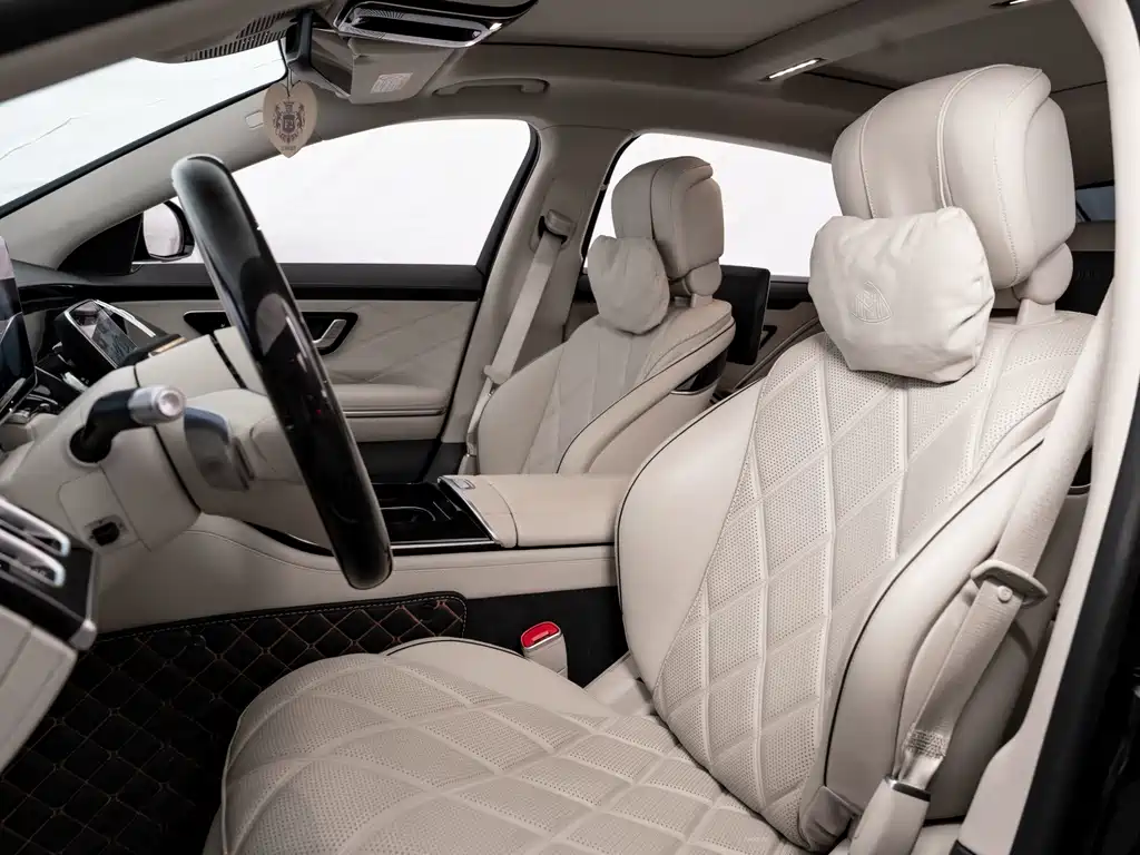 Mercedes-Benz S-Class 2025 — фото 17