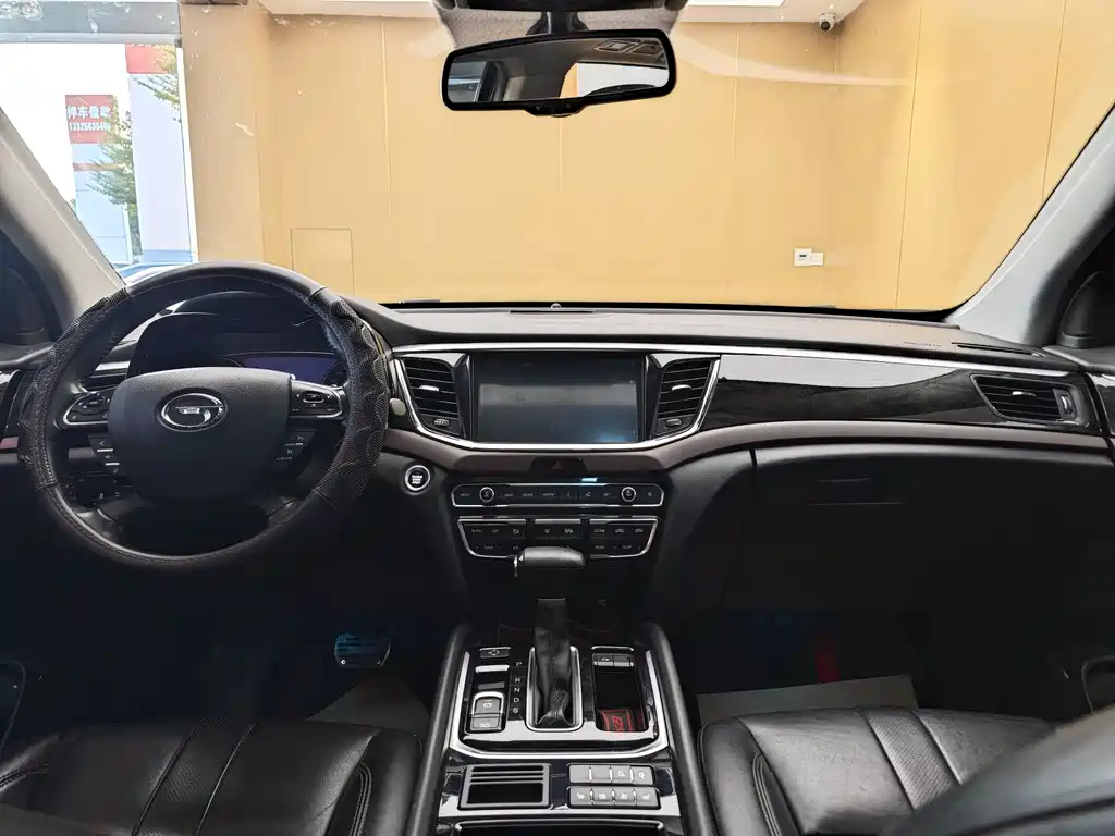 GAC Motor Trumpchi GS8 2017 — фото 20
