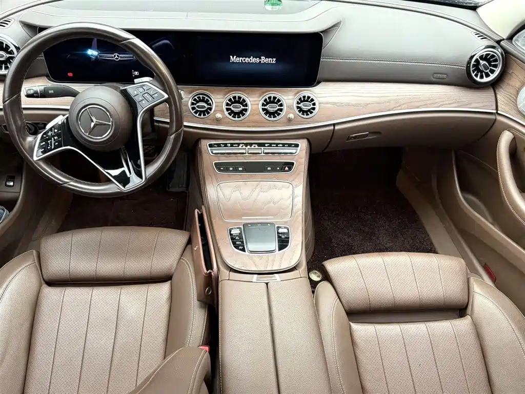 Mercedes-Benz E-Class 2023