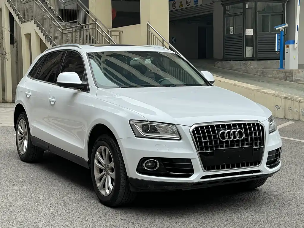 Audi Q5 2015 — фото 3