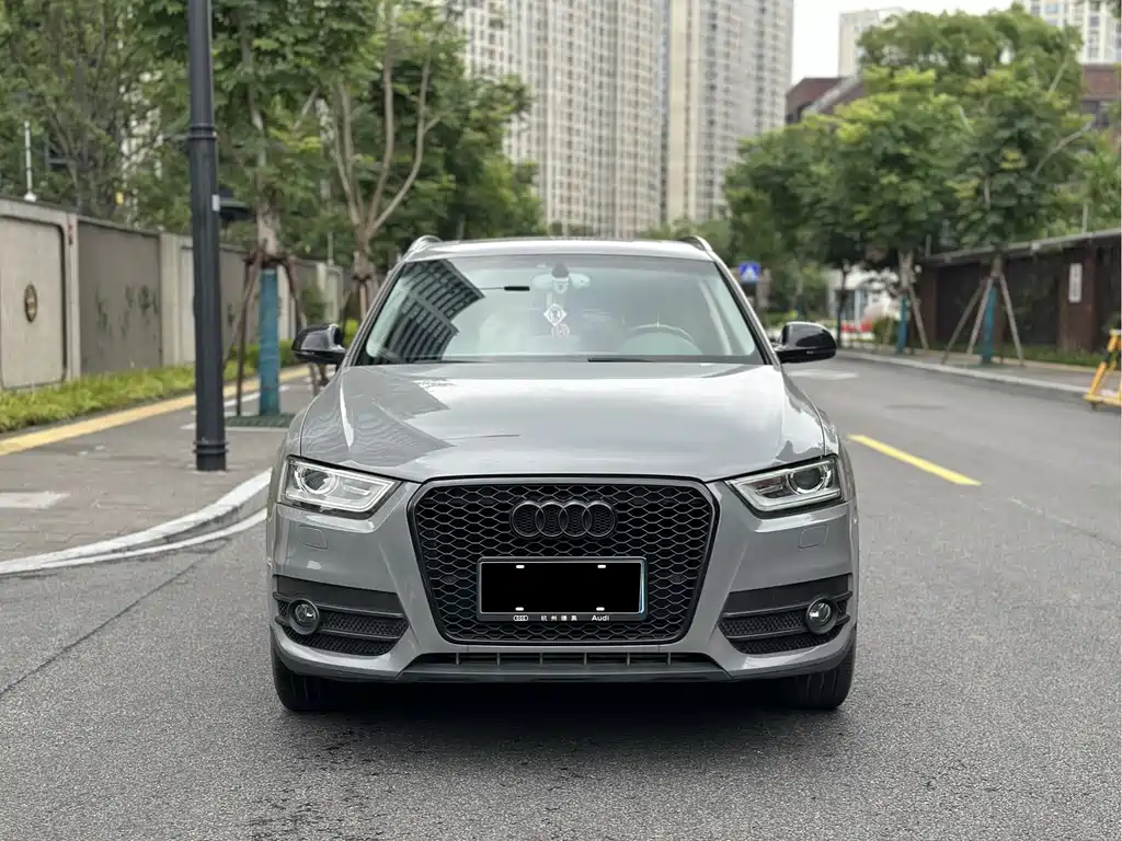 Audi Q3 2014 — фото 2