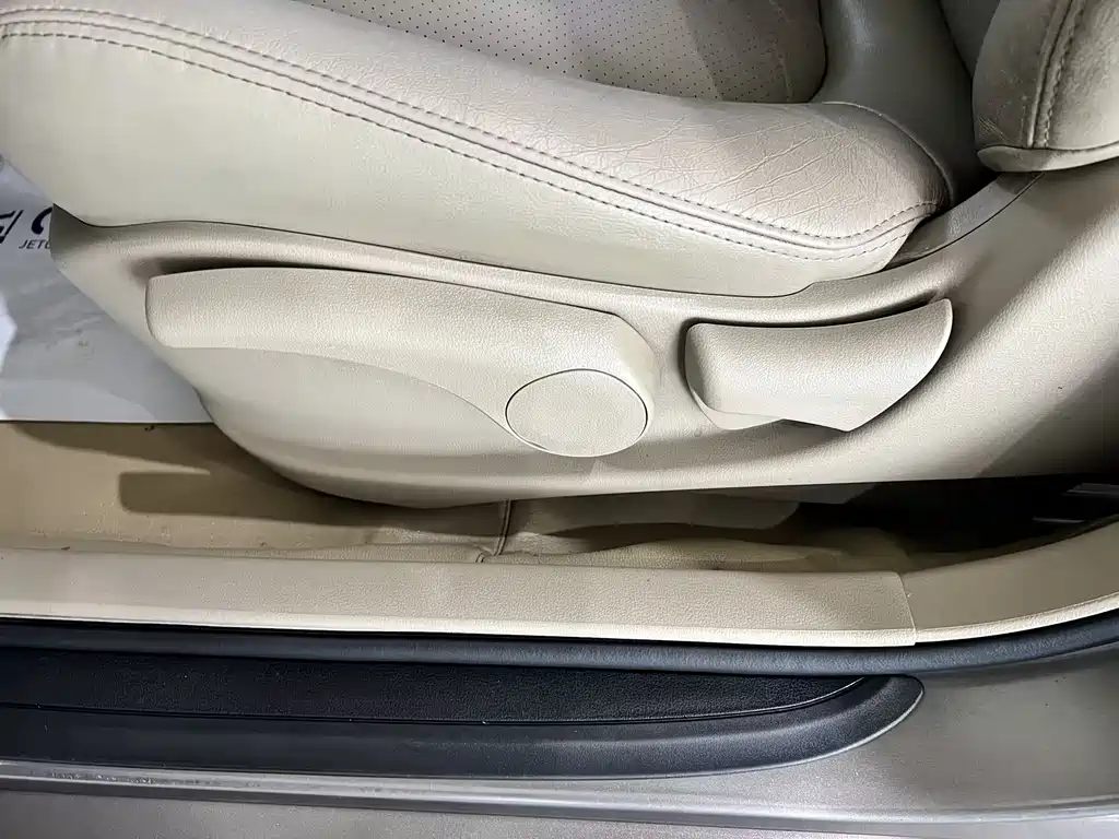 Nissan Sylphy 2013 — фото 21