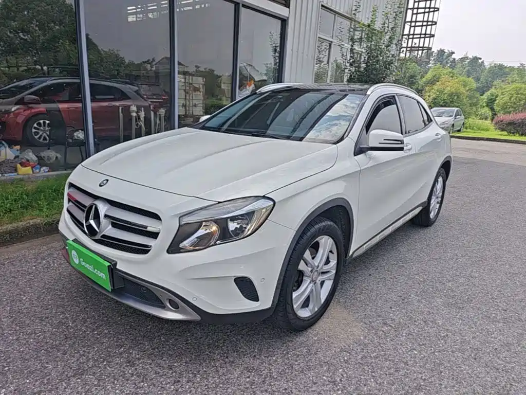 Mercedes-Benz GLA 2016