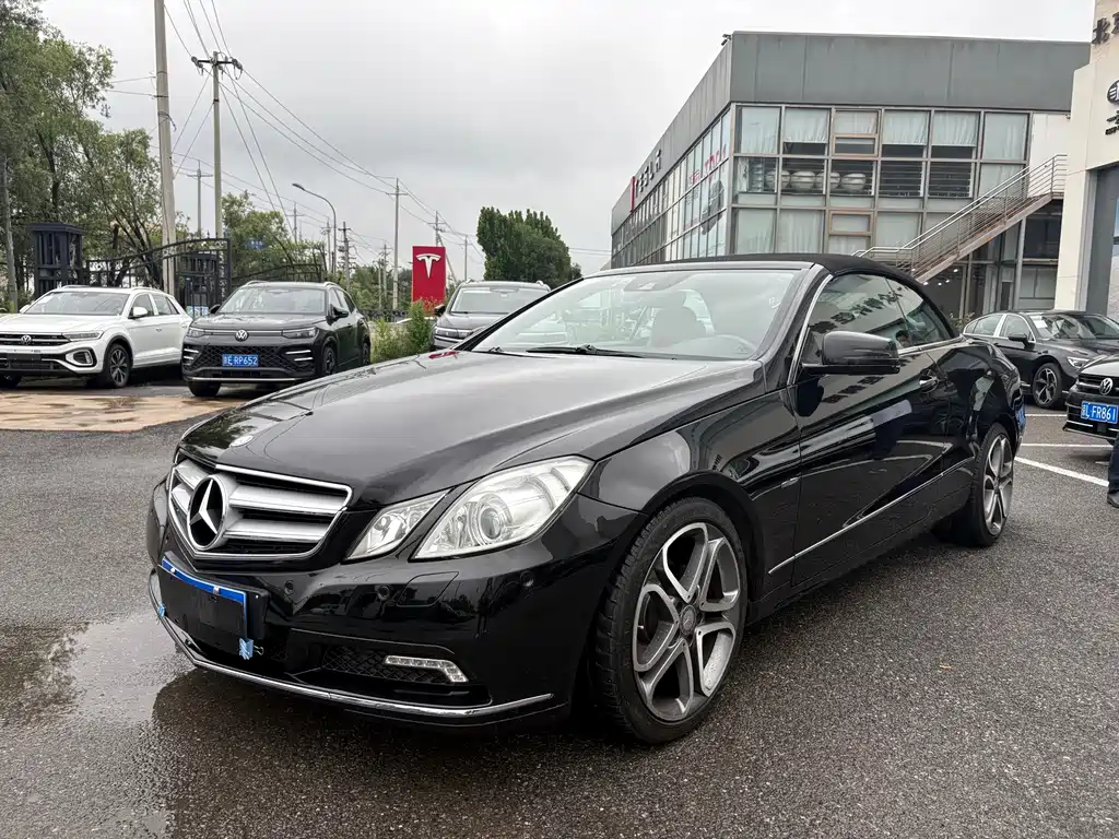 Mercedes-Benz E-Class 2010