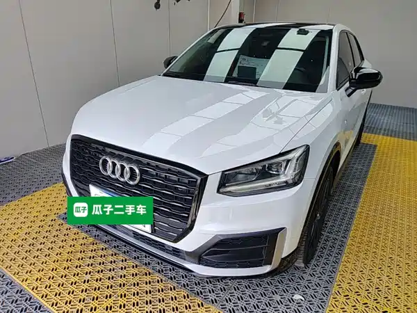 Audi Q2L 2021