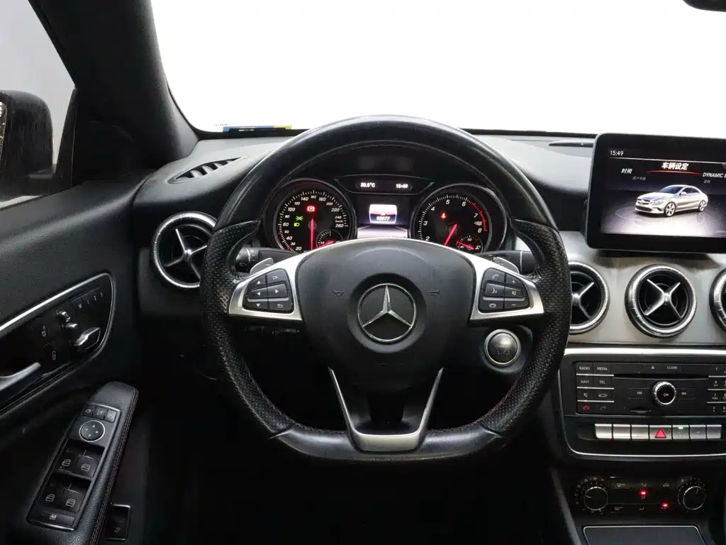Mercedes-Benz CLA 2017 — фото 15