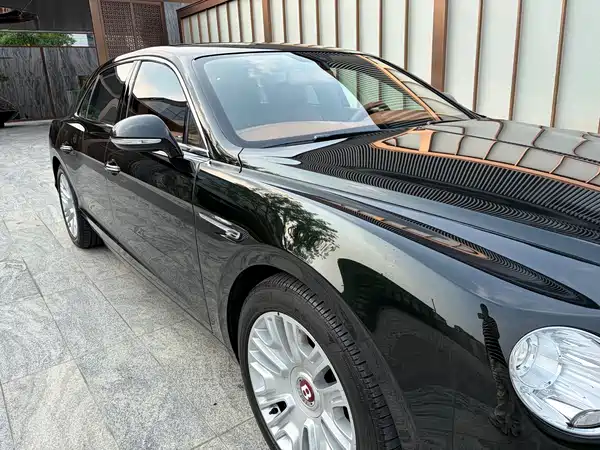 Bentley Flying Spur 2014