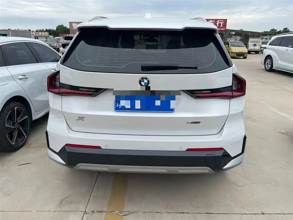 BMW X1 2023 — фото 11