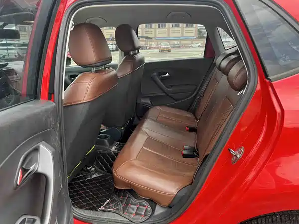 Volkswagen Polo 2016