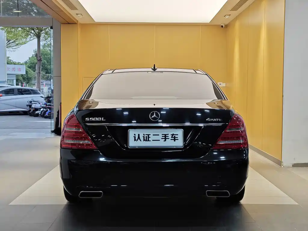 Mercedes-Benz S-Class 2011 — фото 32