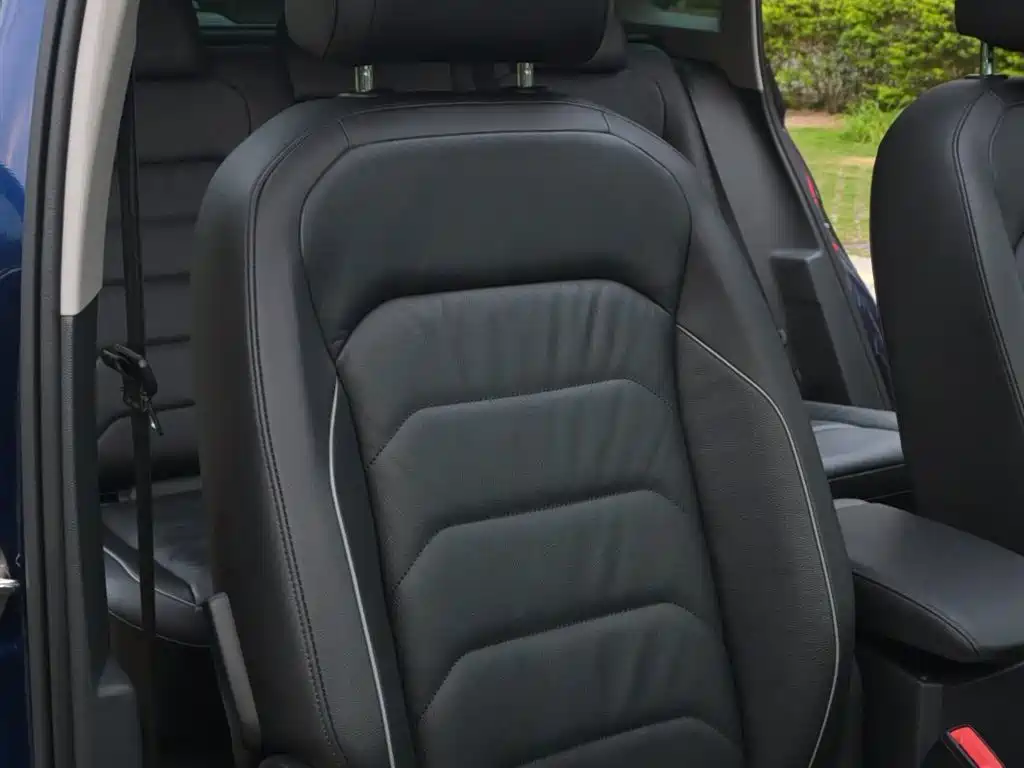 Volkswagen Tiguan 2019 — фото 48