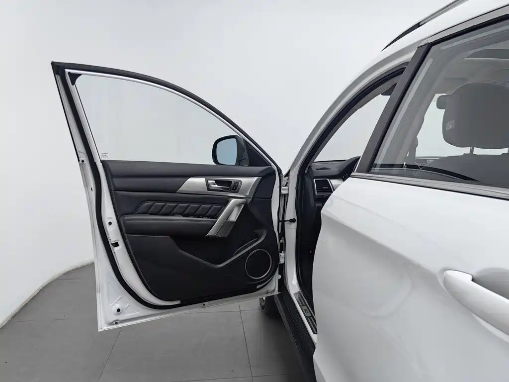 Haval H2 2015 — фото 8