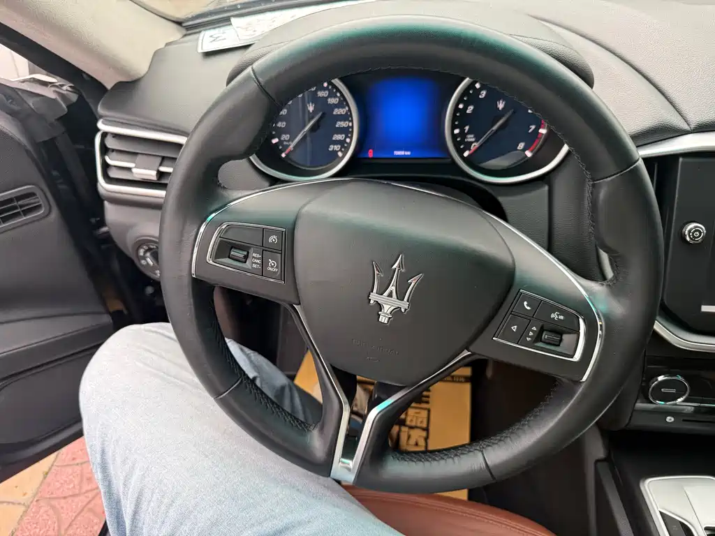 Maserati Ghibli 2016 — фото 7