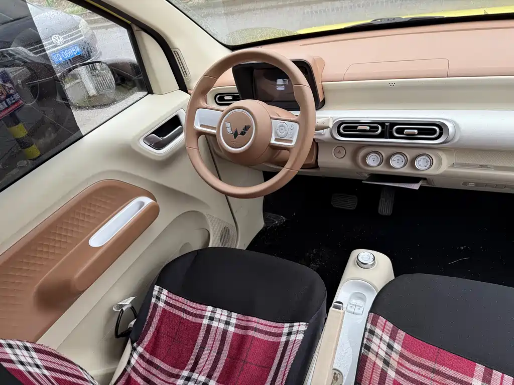 Wuling MINIEV 2025