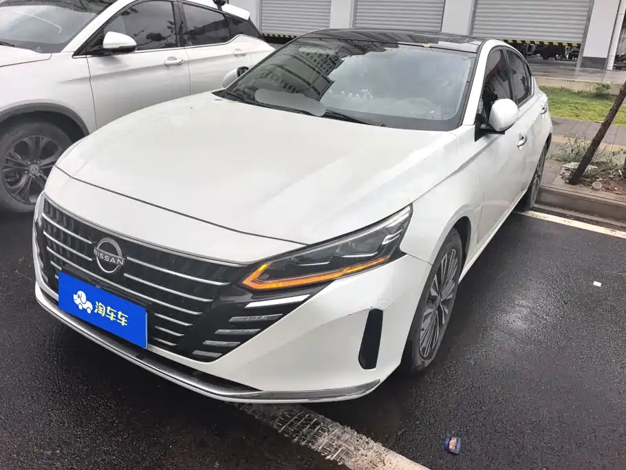 Nissan Teana 2025