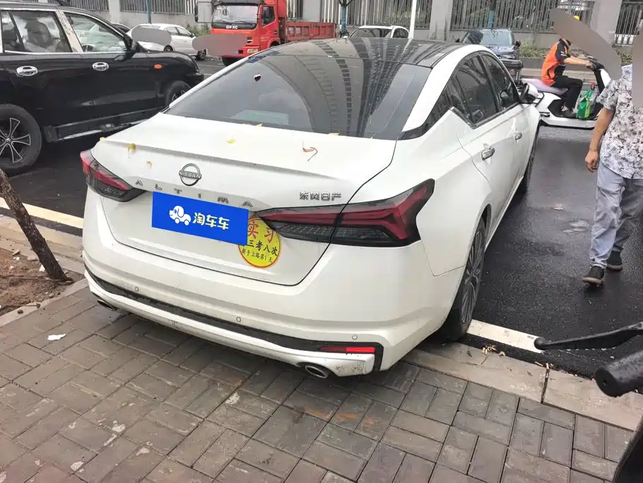 Nissan Teana 2025