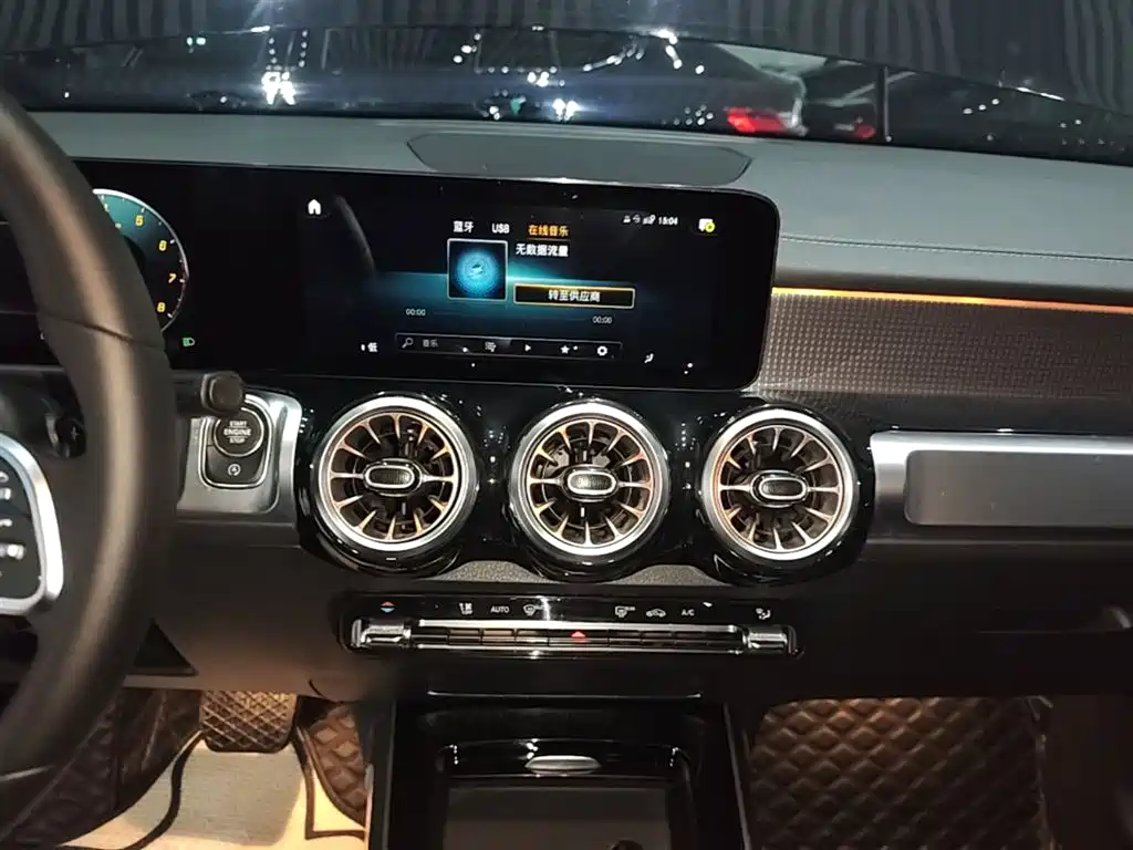 Mercedes-Benz GLB 2022 — фото 13