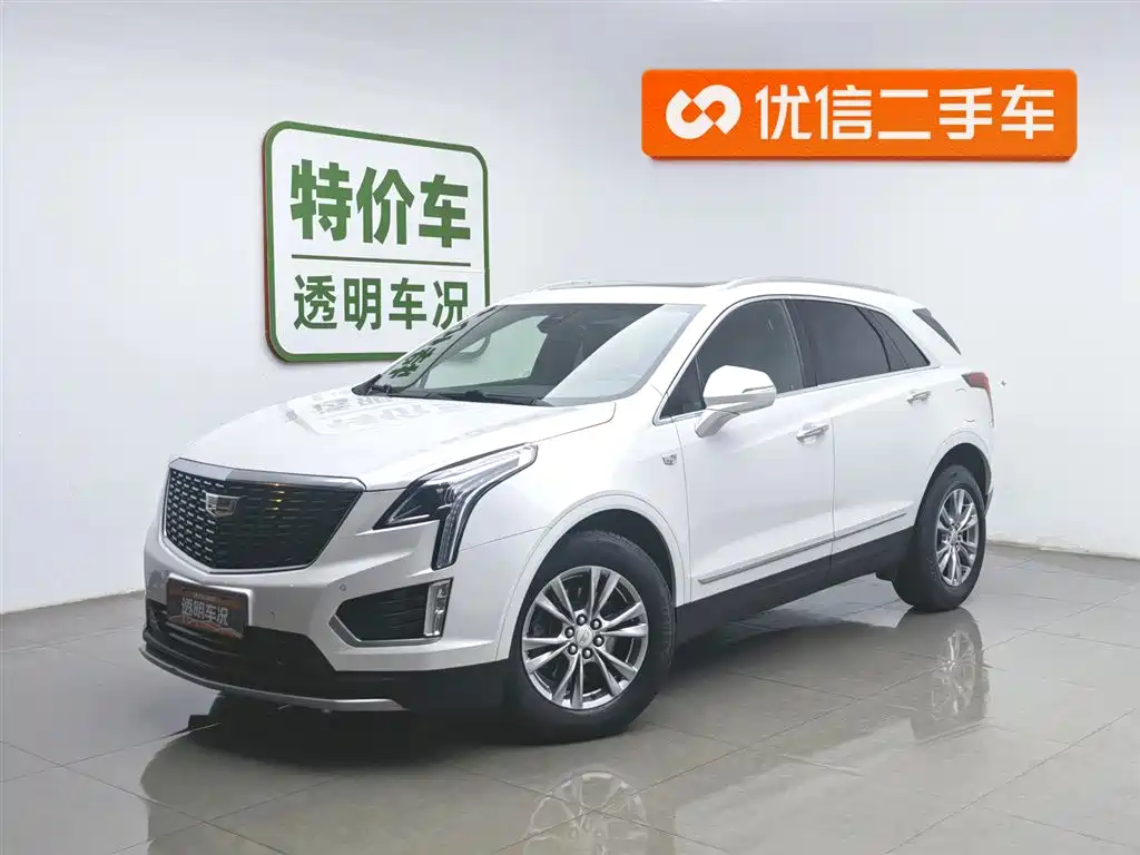 Cadillac XT5 2021 — фото 1