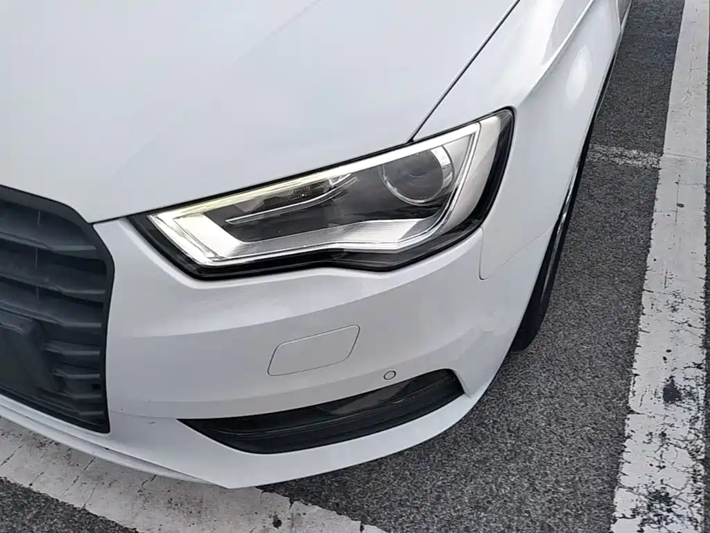 Audi A3 2017 — фото 24