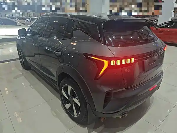 Lynk & Co 06 2021