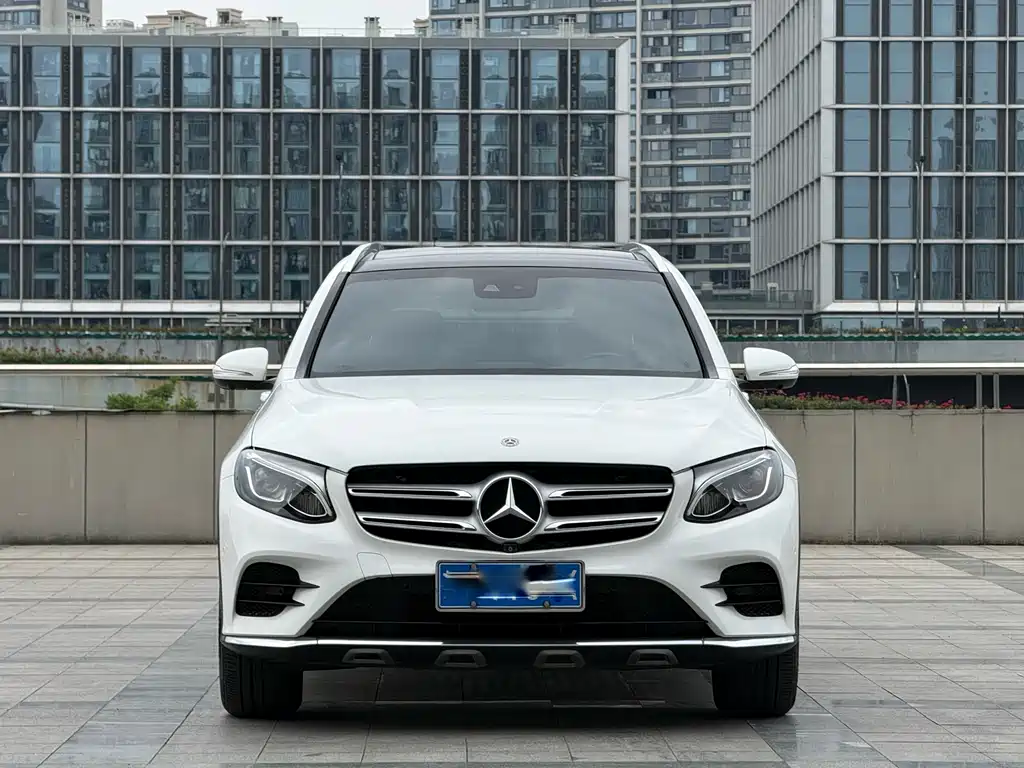 Mercedes-Benz GLC 2017 — фото 14