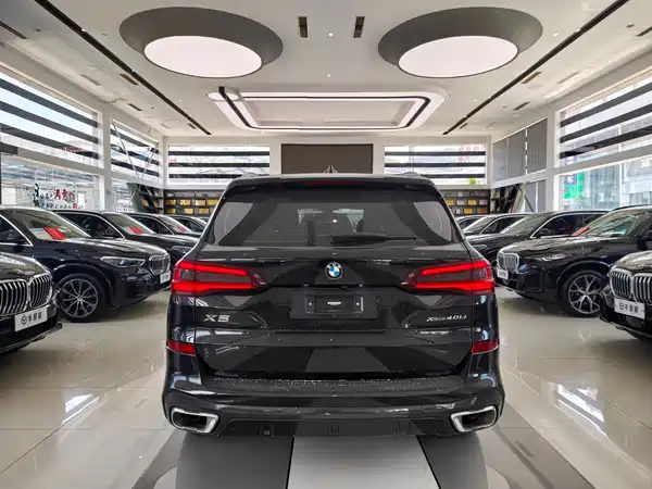 BMW X5 2023