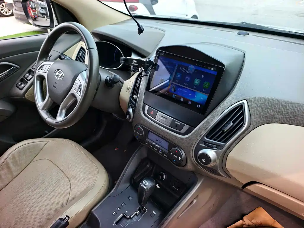Hyundai ix35 2014 — фото 17