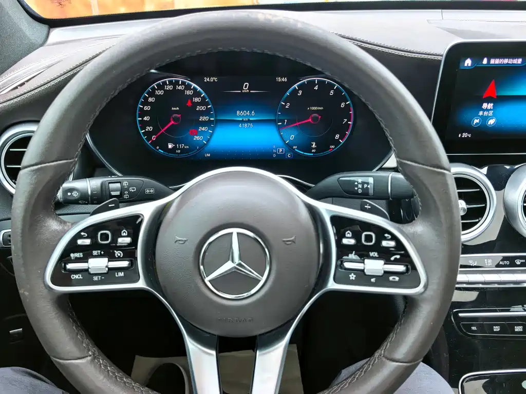 Mercedes-Benz GLC 2022 — фото 11