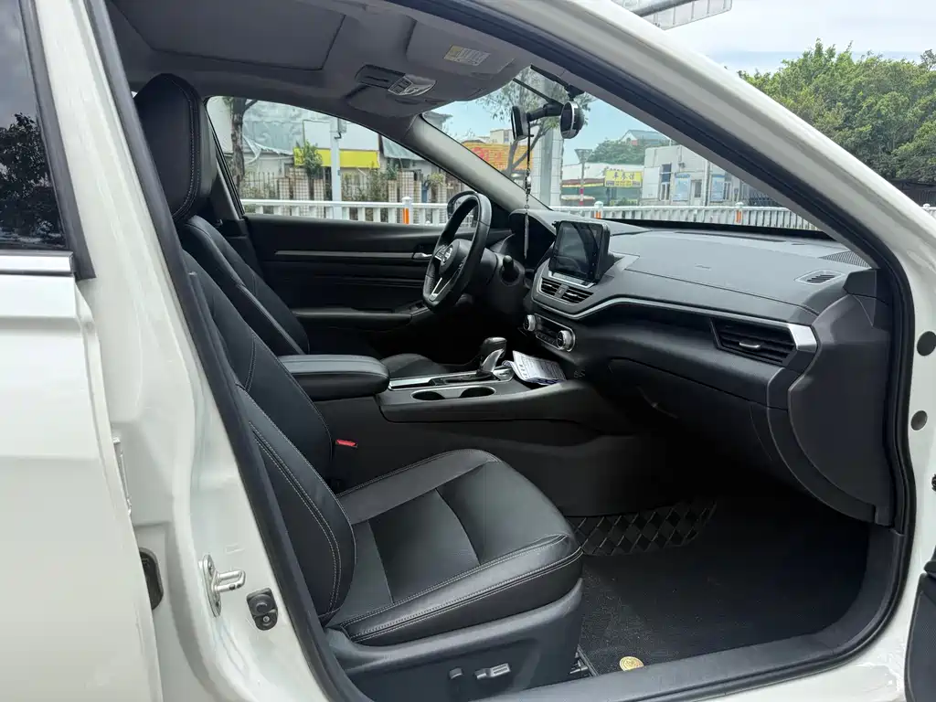 Nissan Teana 2020