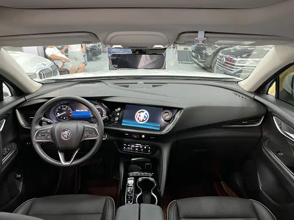 Buick Envision Plus 2023 — фото 8