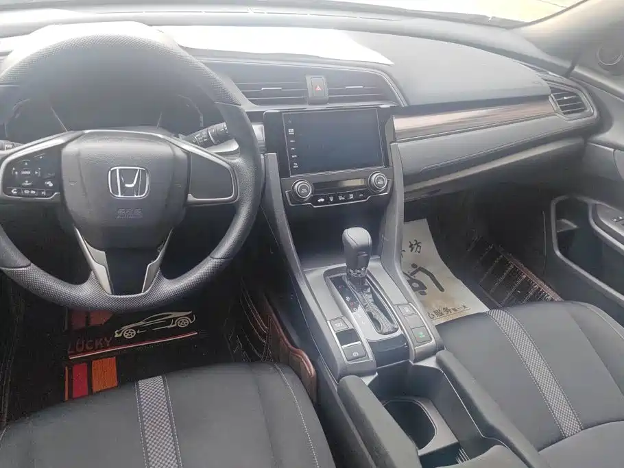 Honda Civic 2022 — фото 12