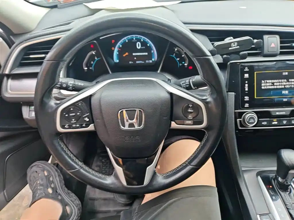 Honda Civic 2016 — фото 11