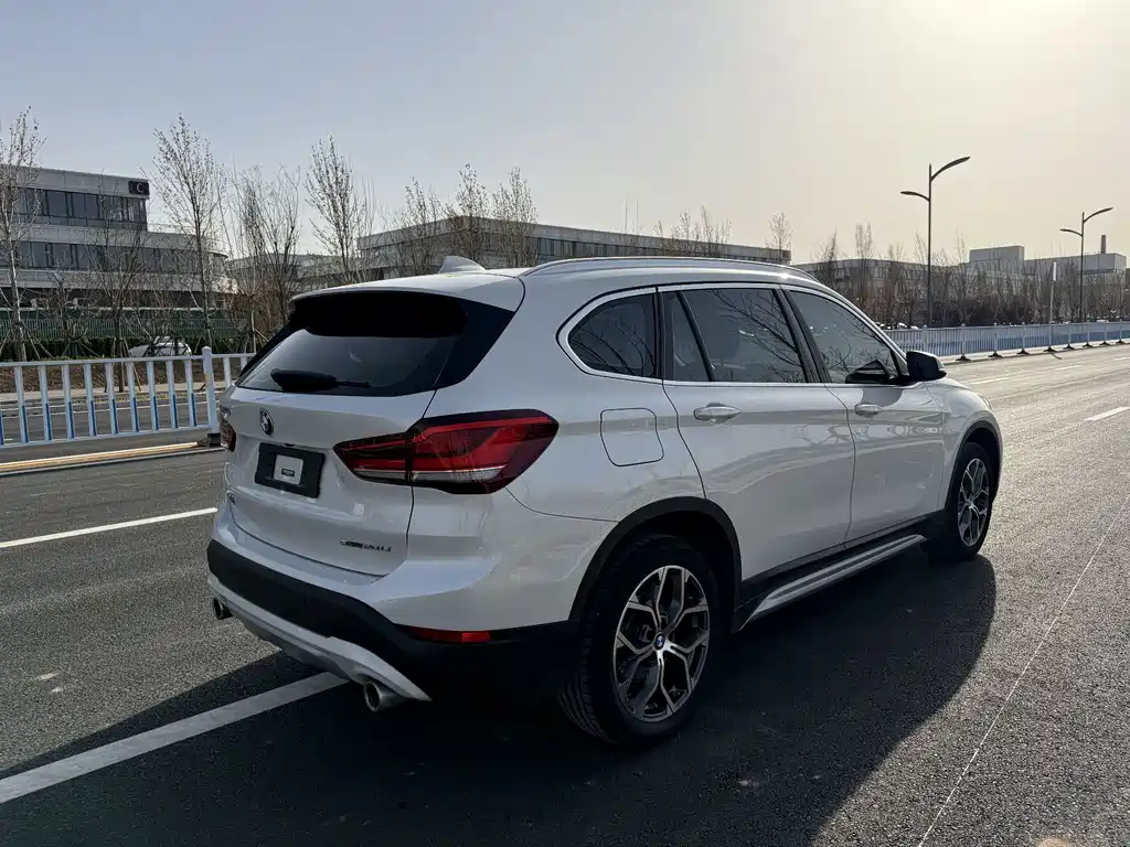 BMW X1 2023 — фото 9