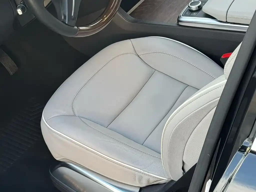 Mercedes-Benz GL-Class 2013 — фото 10
